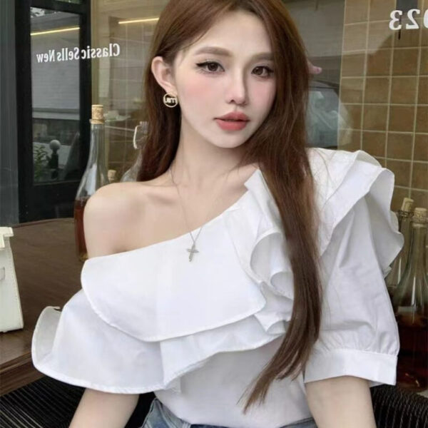 Shoulder Off Cropped Shirt